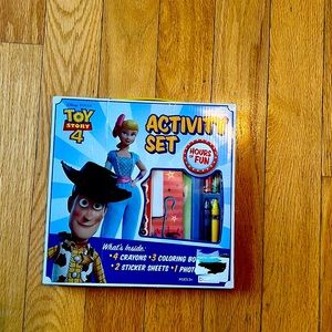 Toy Story 4 Activity Set